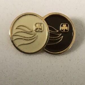 Vintage Girl Guides Brownies Cookie Lapel/ Hat Pin Brooch